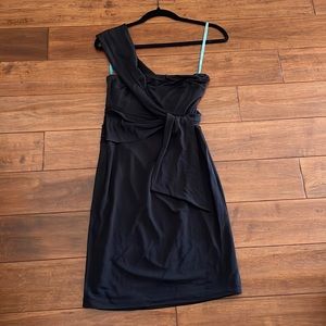 Women’s Mariano black off the shoulder dress in size small petite- NEW